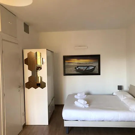 Apartment Casale 7- Navigli Cozy Perfect X2! Milan